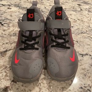 KD unisex basketball shoes